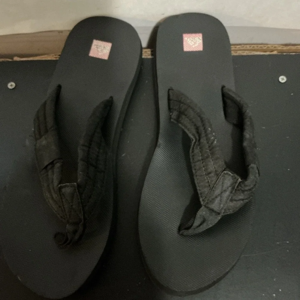 Quiksilver Mens Black Flip Flops Sandals 11.25 Inch Heel To Toe